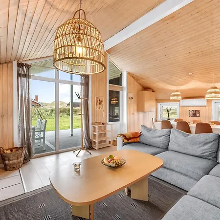 Elnur - 100m From The Sea By Interhome Nyaraló Harboør