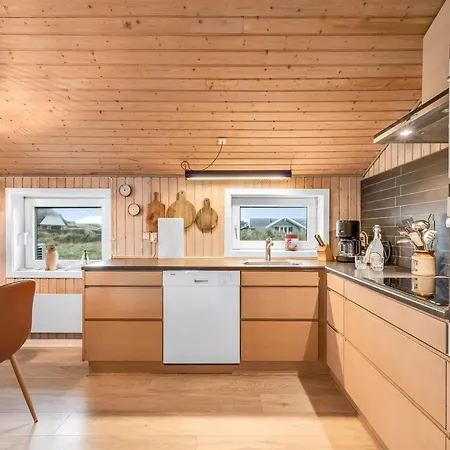 Elnur - 100m From The Sea By Interhome * Harboør