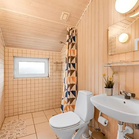 Elnur - 100m From The Sea By Interhome Nyaraló Harboør